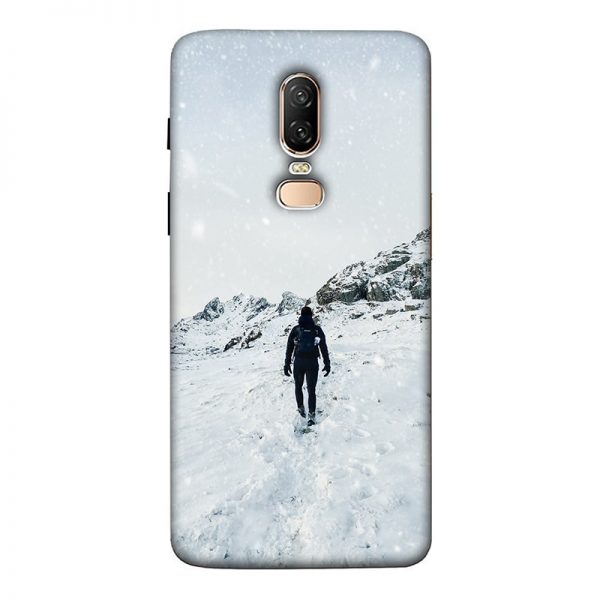 Trekker in Snow OnePlus 6 Mobile Cover