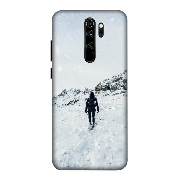 Trekker in Snow Redmi Note 8 Pro Mobile Cover